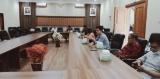 Yuwono saat menerima kedatangan pimpinan dan anggota Pansus III DPRD Kota Salatiga, Rabu (19/8).