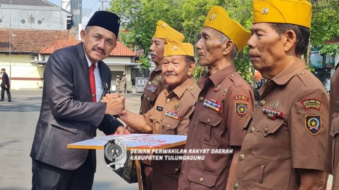 Peringati Hari Pahlawan, Ketua Dewan Ajak Warga Berkontribusi dalam Pembangunan